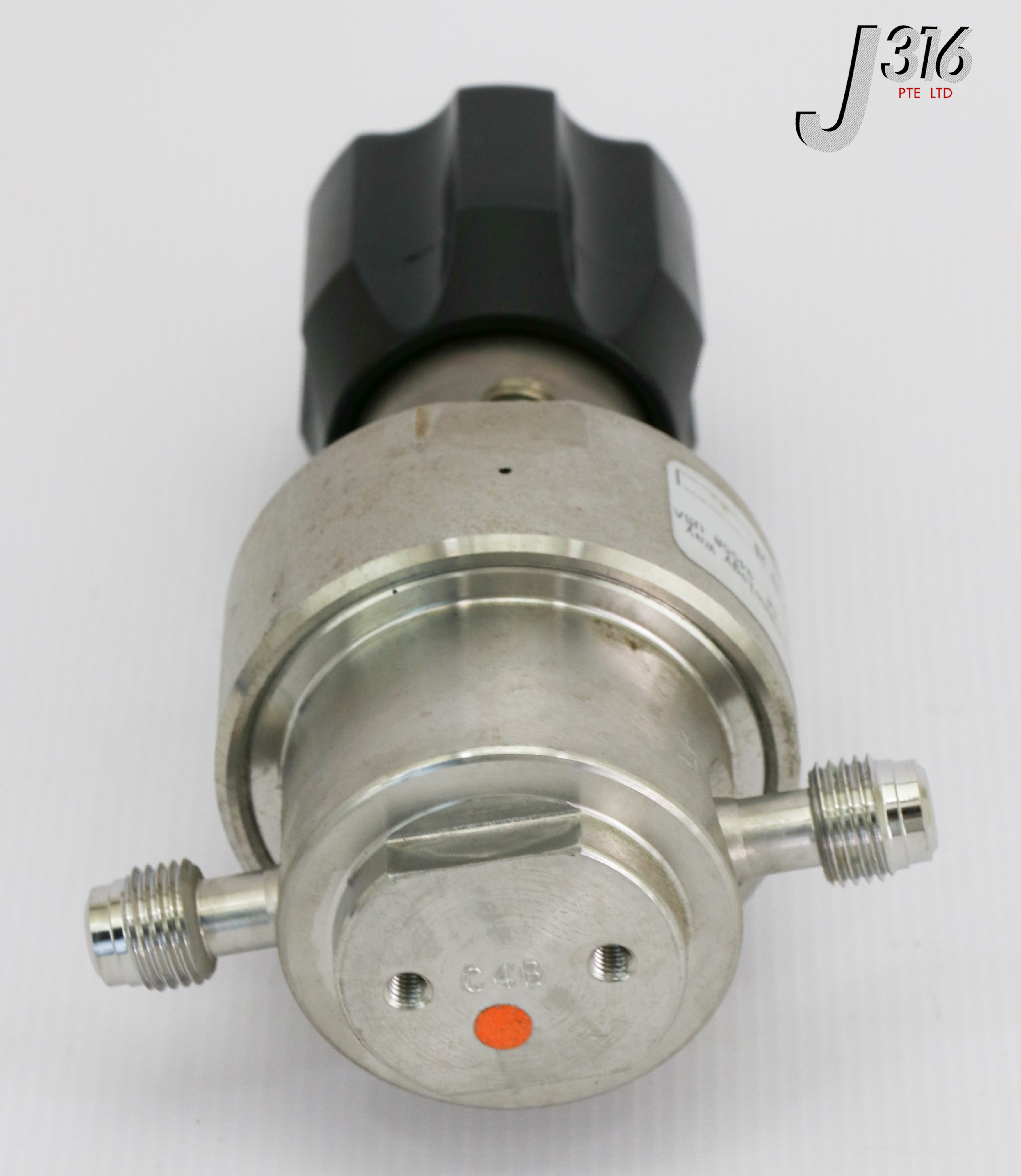 17944 APTECH SGL STAGE REGULATOR AP1210S 2PW MV4 MV4 3.70 VS | eBay